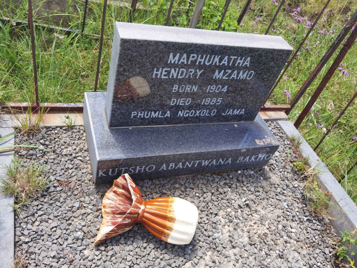 MZAMO Maphukatha Hendry 1904-1985
