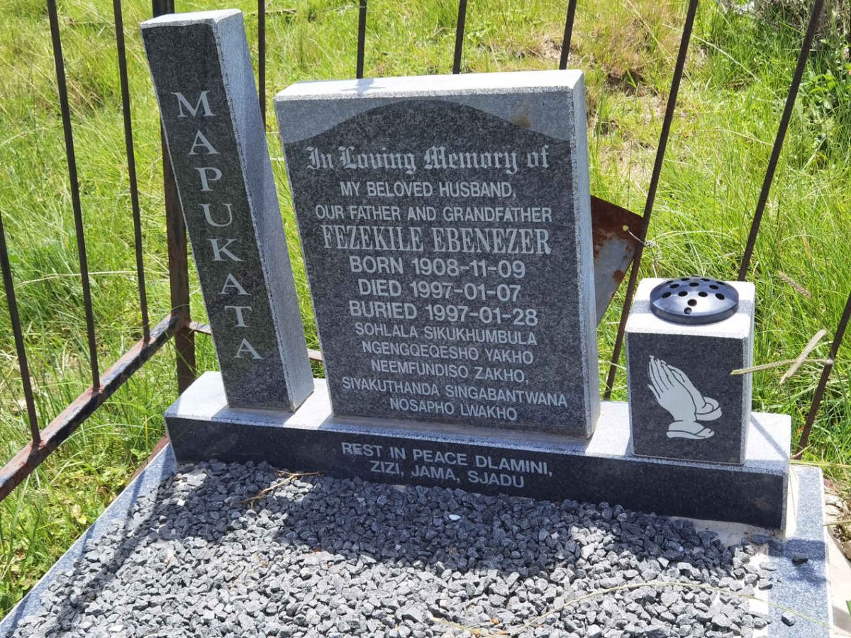 MAPUKATA Fezekile Ebenezer 1908-1997