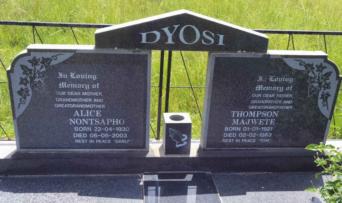 DYOSI Thompson Majwete 1921-1983 &amp; Alice Nontsapho 1930-2003