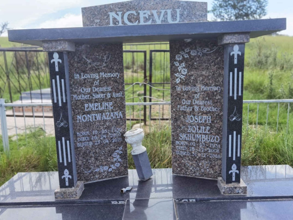 NCEVU Joseph Zolile Skhumbuzo 1931-2008 &amp; Emeline Nontwazana 1930-2010