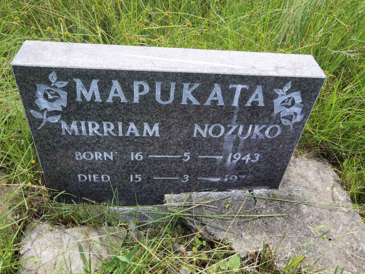MAPUKATA Mirriam Nozuko 1943-197?