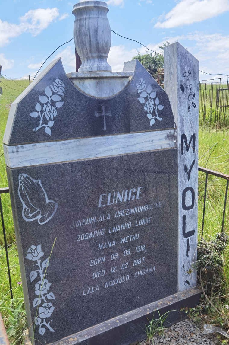 MYOLI Eunice 1918-1987