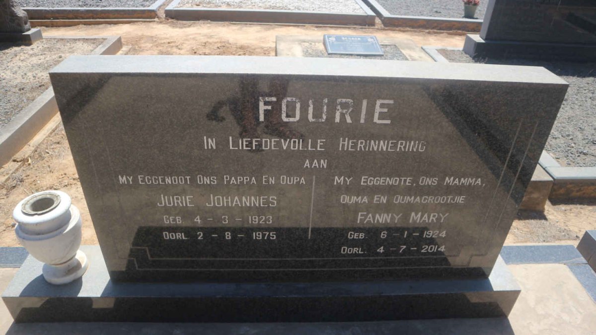 FOURIE Jurie Johannes 1923-1975 &amp; Fanny Mary 1924-2014