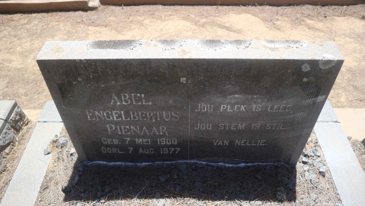 PIENAAR Abel Engelbertus 1900-1977
