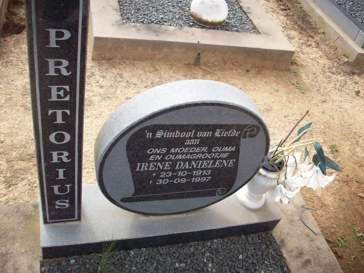 PRETORIUS Irene Danielene 1913-1997