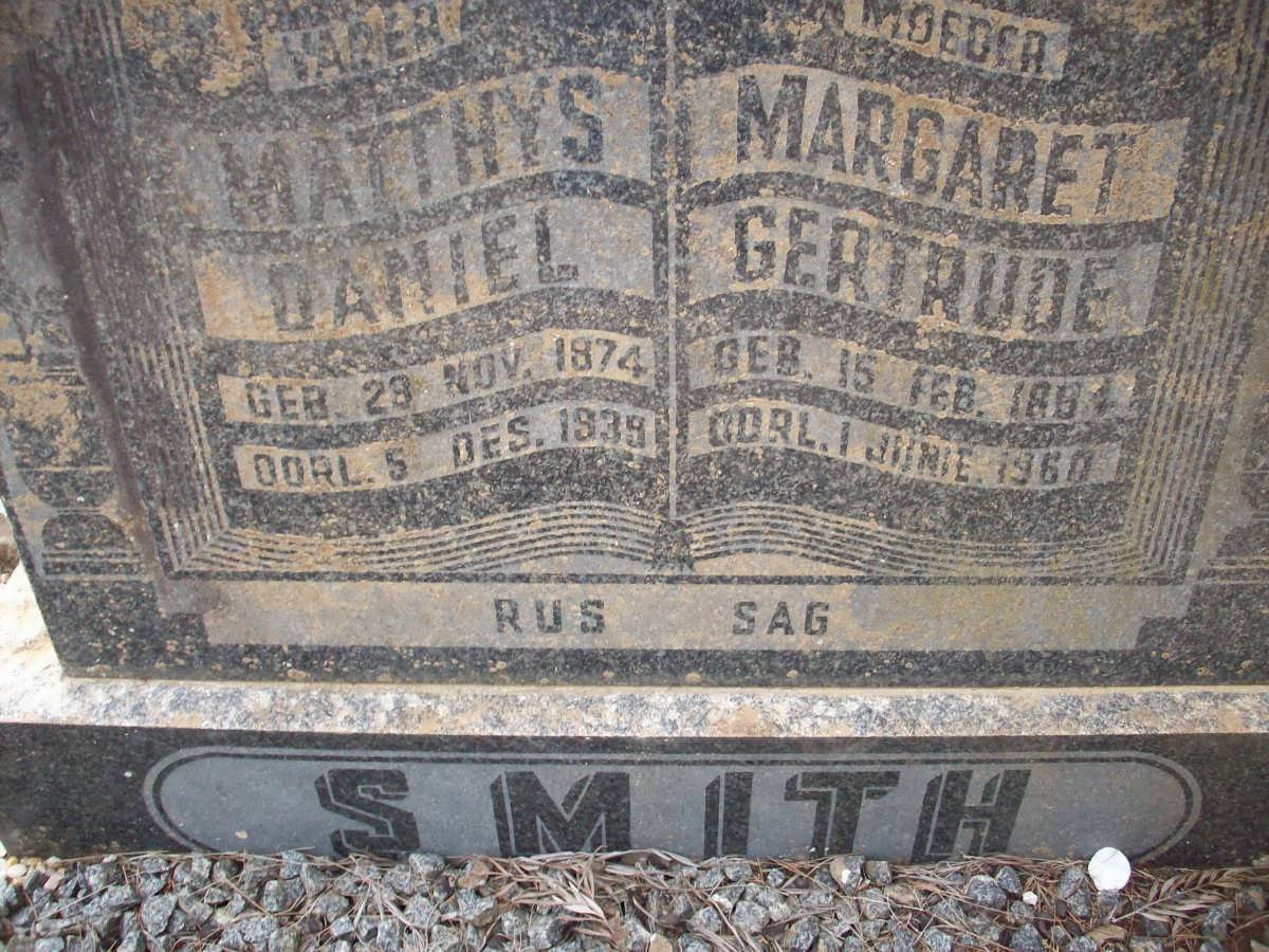 SMITH Matthys Daniel 1874-1939 &amp; Margaret Gertrude 1884-1960