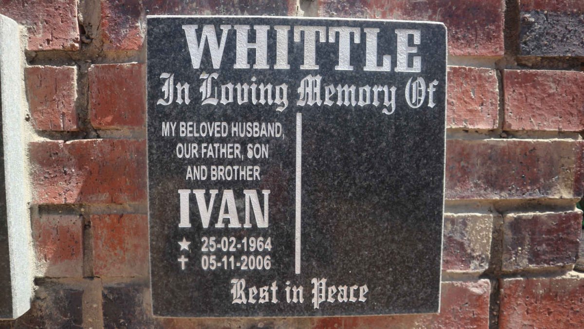 WHITTLE Ivan 1964-2006