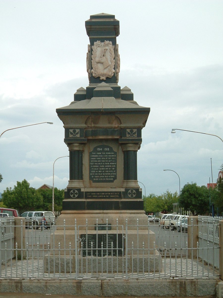 1. Tarkastad WWI and WWII Memorial