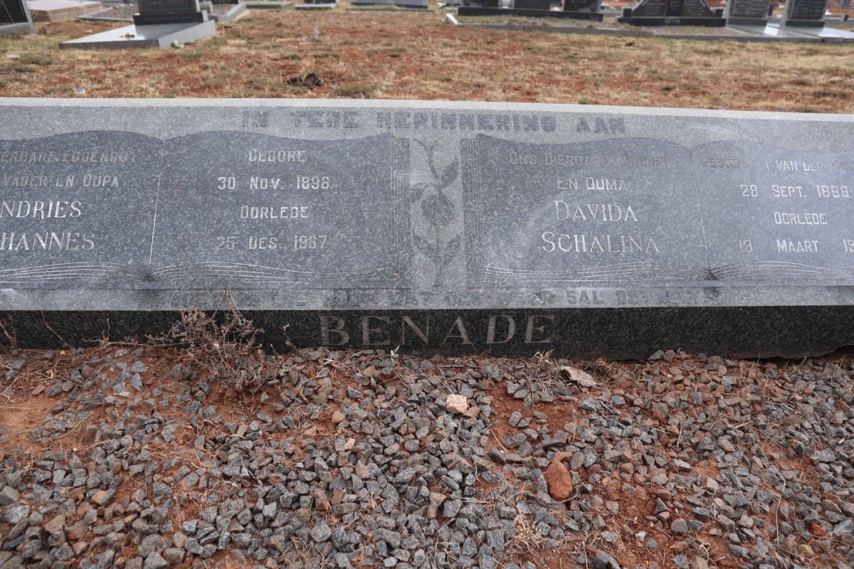 BENADE Andries Johannes 1896-1967 & Davida Schalina VAN DER MERWE 1899-1979_1