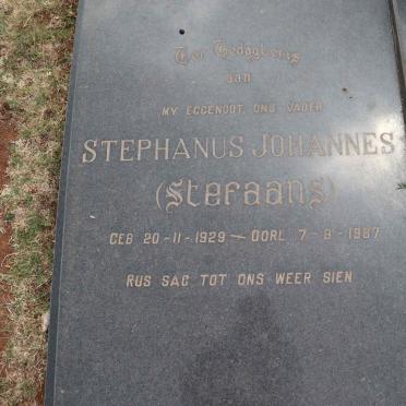 ERASMUS Stephanus Johannes 1929-1987 & Fredrieka Cornelia 1938-2022_1