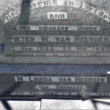 HEERDEN Pieter W., van 1864-1942 &amp; M. Louisa VERMAAK 1863-1931