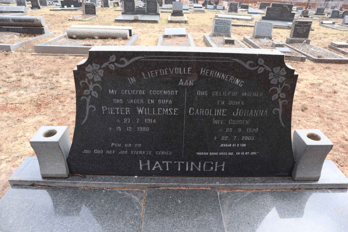HATTINGH Pieter Willemse 1914-1980 & Caroline Johanna GOOSEN 1920-2003