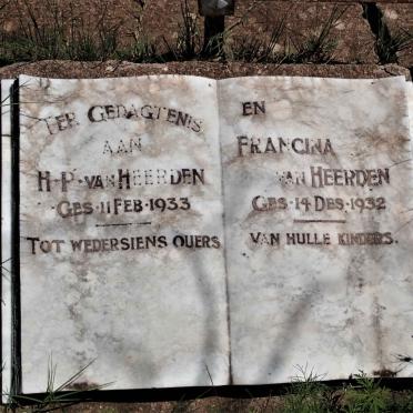 HEERDEN H.P., van -1933 &amp; Francina -1932
