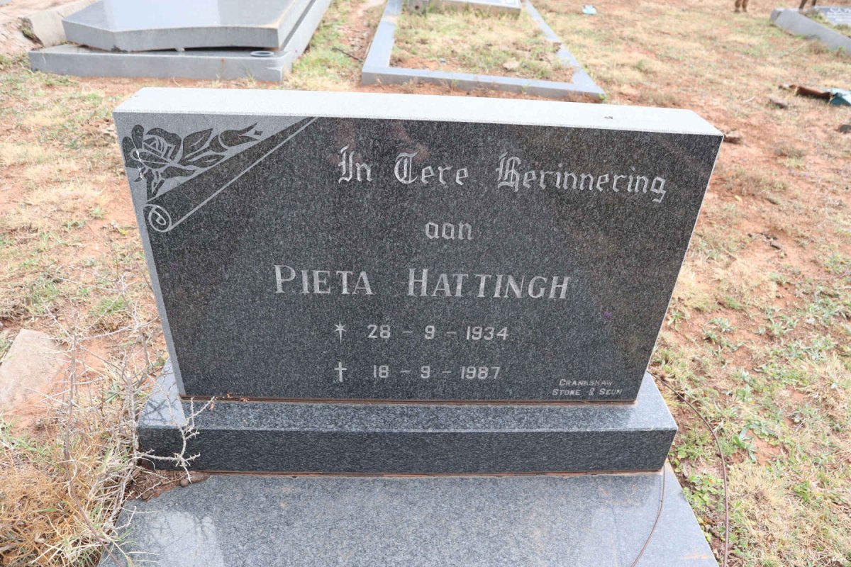 HATTINGH Pieta 1934-1987