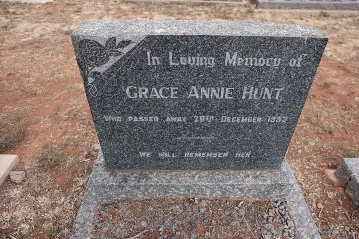 HUNT Grace Annie -1953