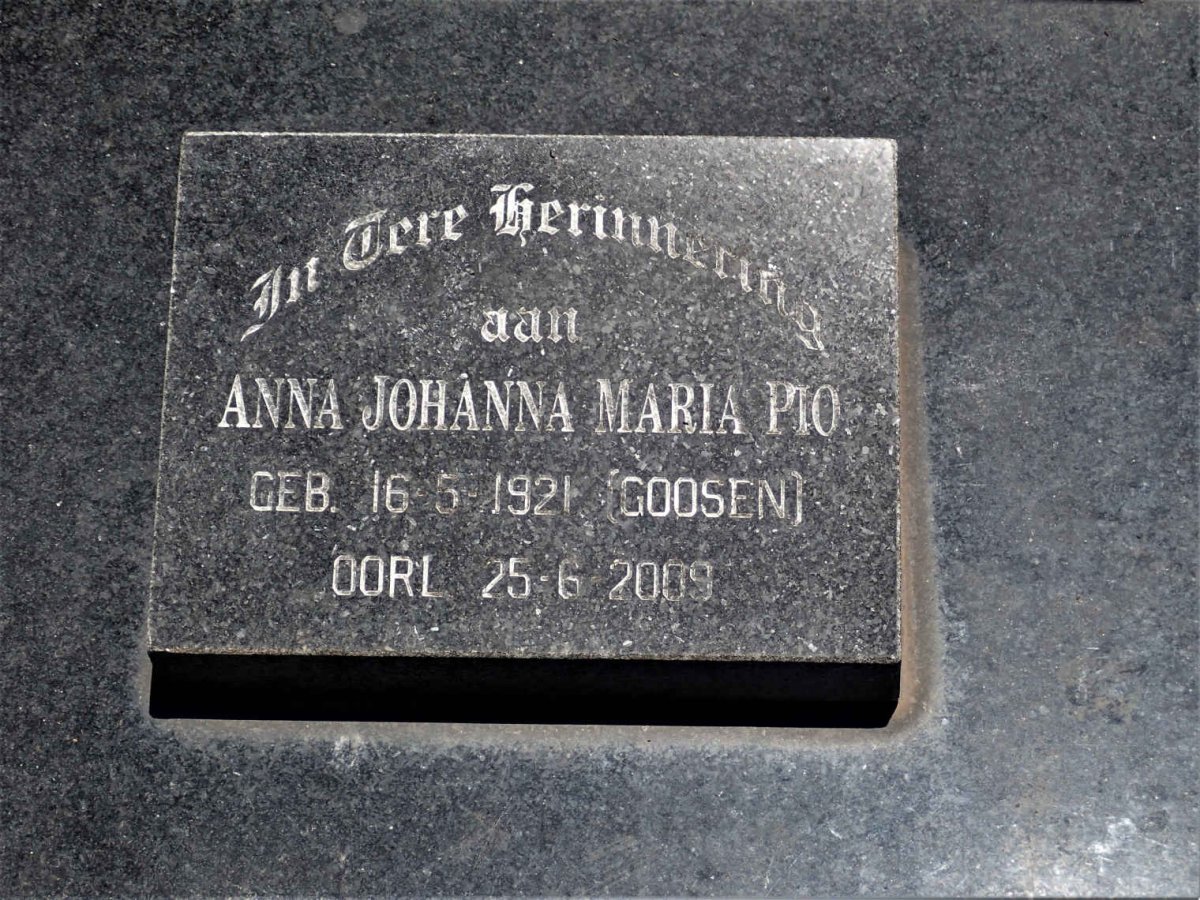 PIO Daniel Maree 1908-1970 & Anna Johanna Maria GOOSEN 1921-2009_2