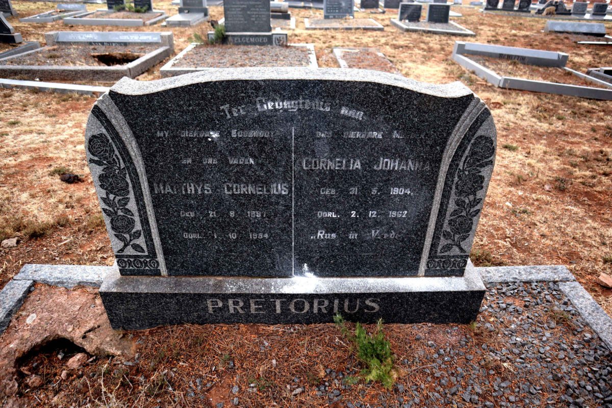 PRETORIUS Matthys Cornelius 1897-1954 & Cornelia Johnanna 1904-1962