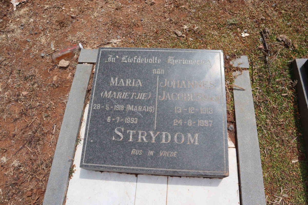 STRYDOM Johannes Jacobus 1913-1997 & Maria MARAIS 1918-1993