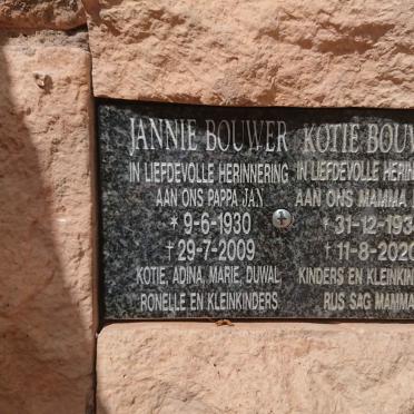 BOUWER Jannie 1930-2009 &amp; Kotie 1934-2020