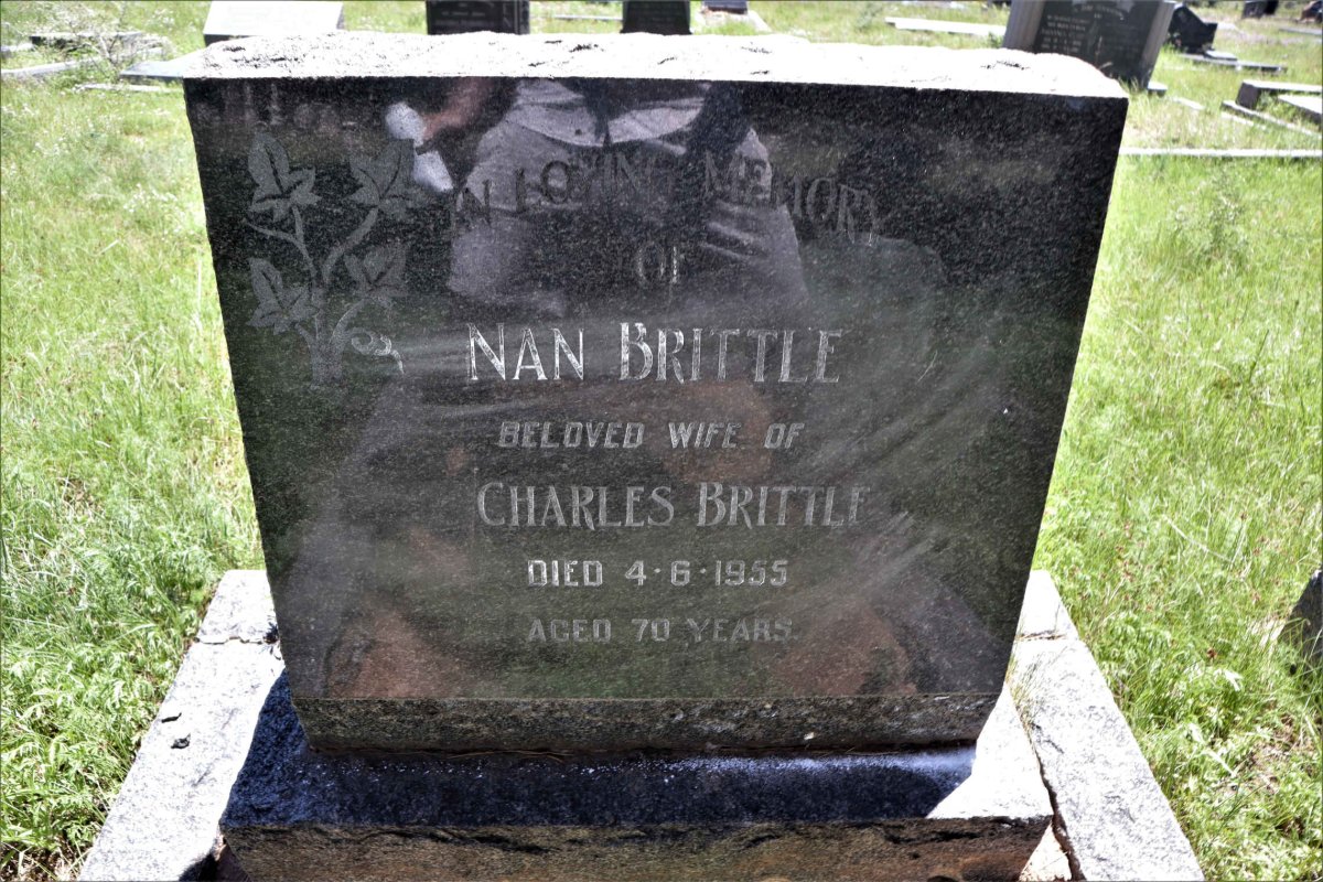BRITTLE Charles Richard -1842 &amp; Nan -1955