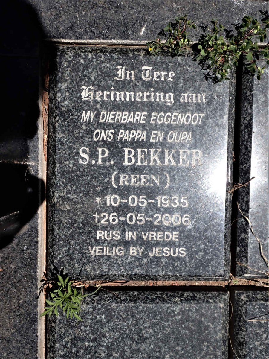 BEKKER S.P. 1935-2006