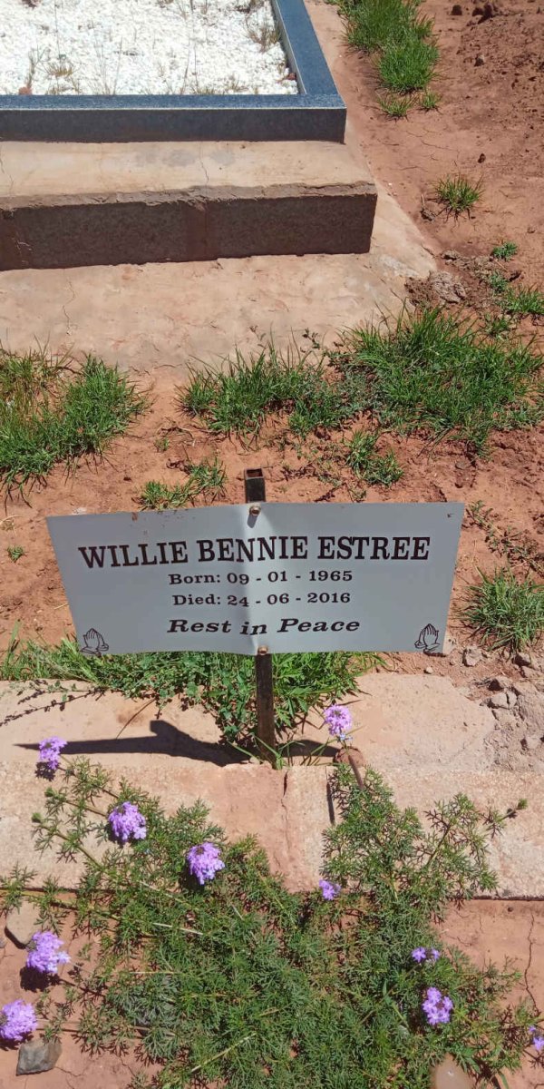 ESTREE Willie Bennie 1965-2016