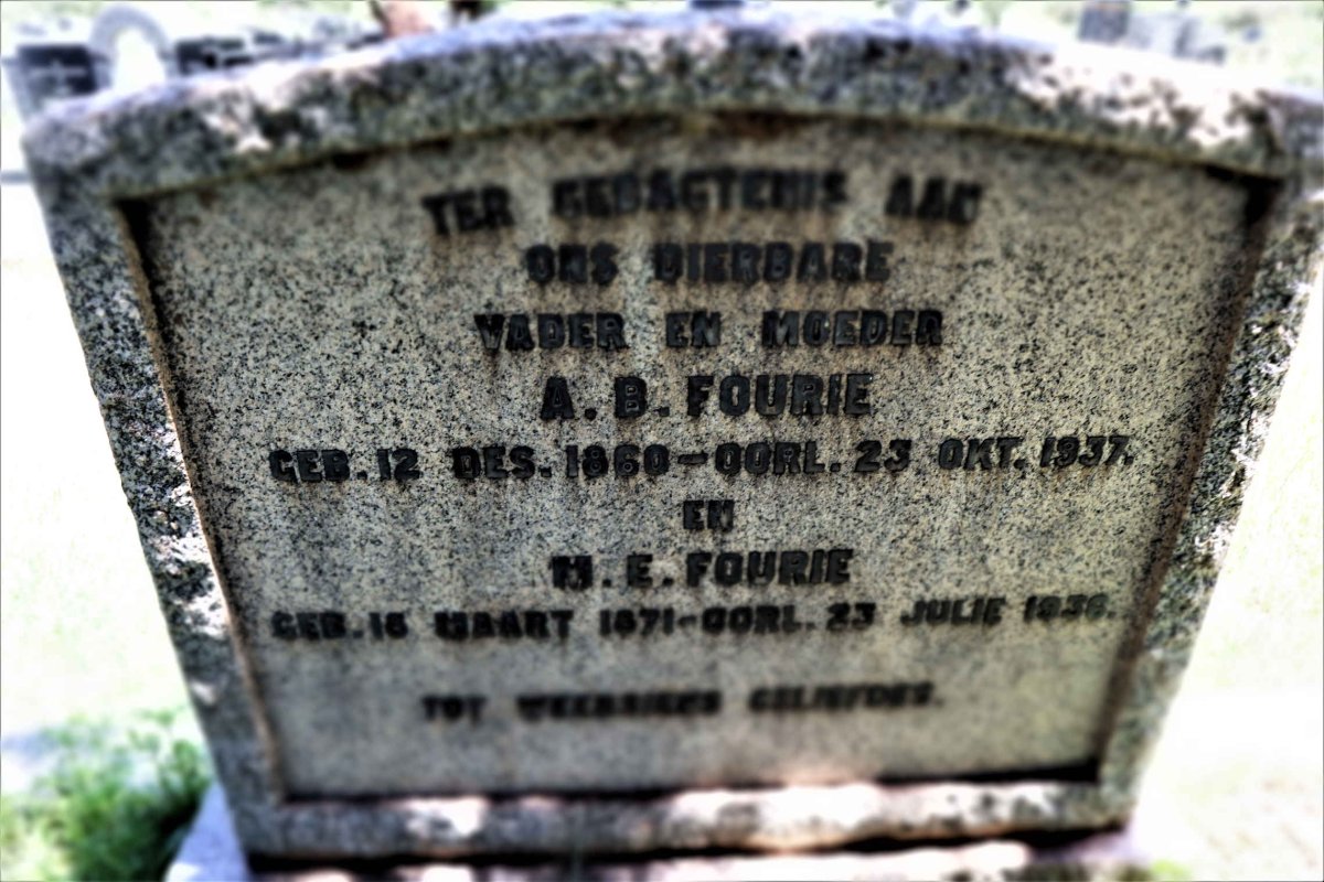 FOURIE A.B. 1860-1937 &amp; M.E. 1871-1936