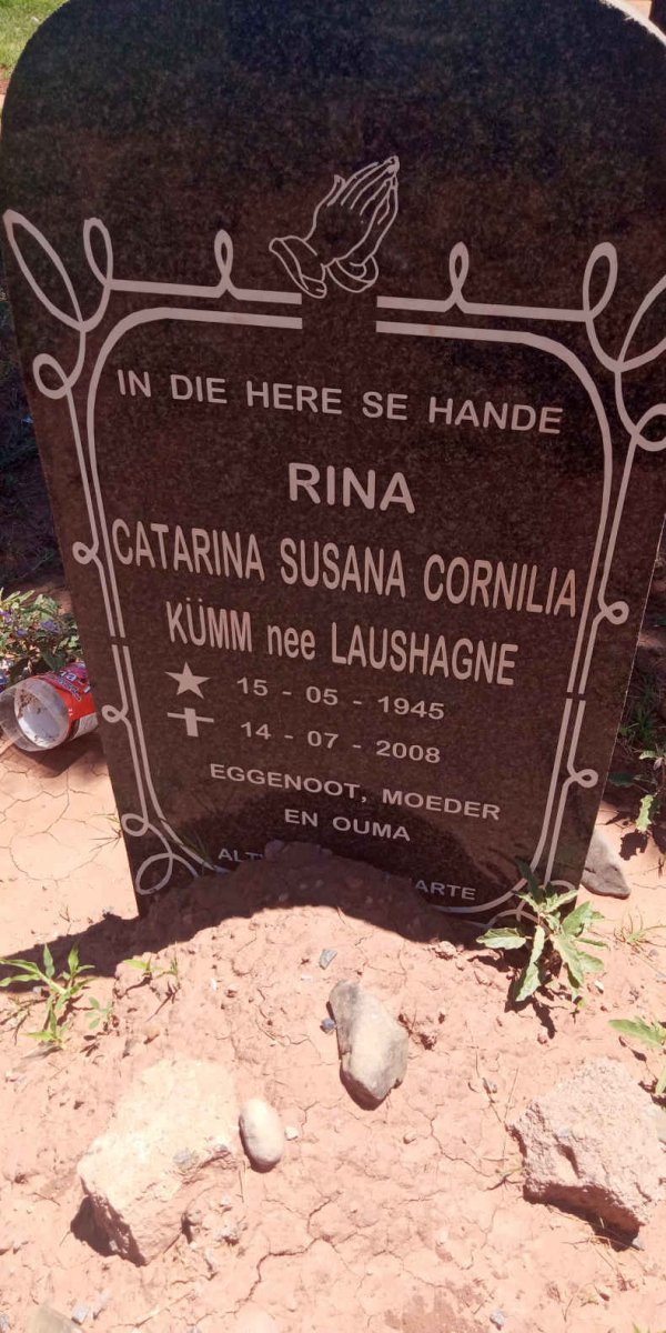 KUMM Rina Catarina Susana Cornilia nee LAUSHAGNE 1945-2008