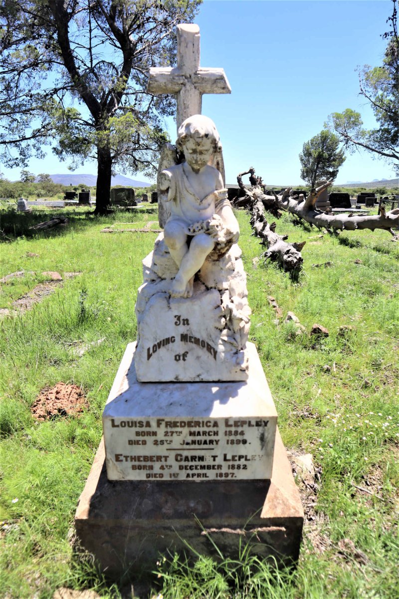 LEPLEY Ethelbert Garnet 1882-1897 :: LEPLEY Louisa Frederica 1884-1899