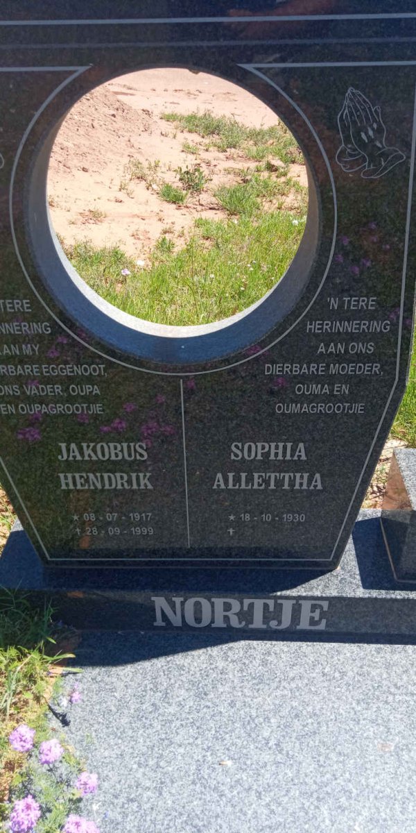 NORTJE Jakobus Hendrik 1917-1999 &amp; Sophia Allettha 1930-