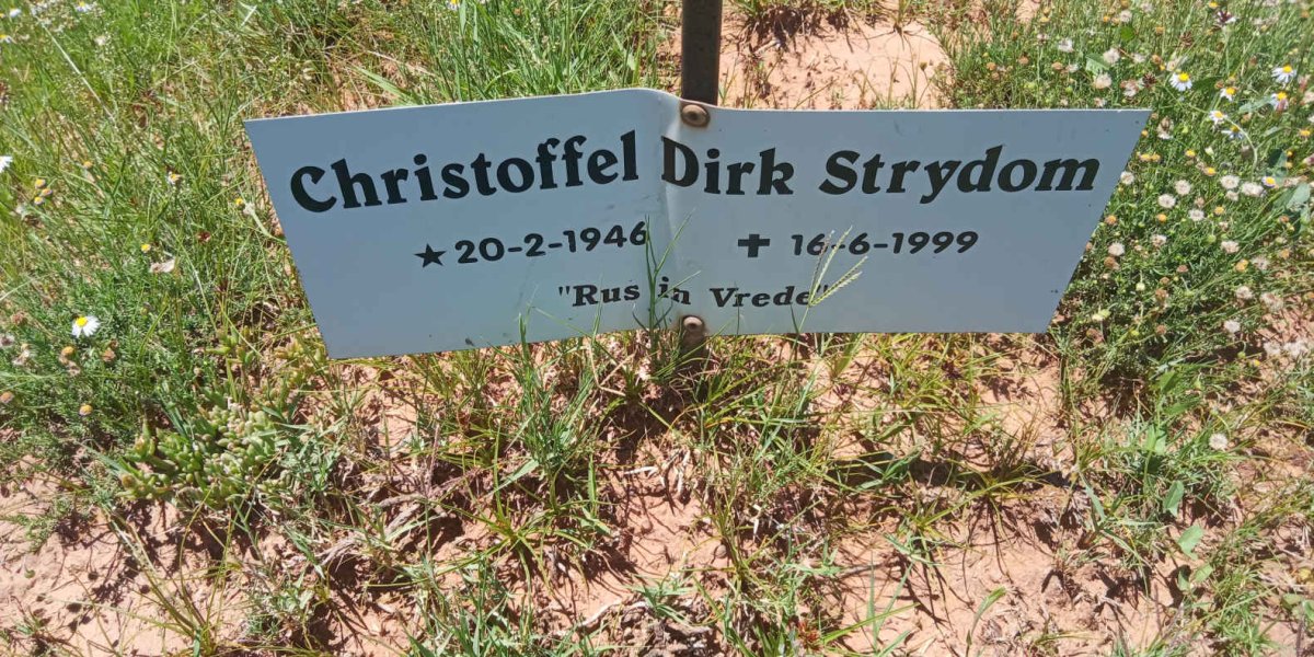 STRYDOM Christoffel Dirk 1946-1999