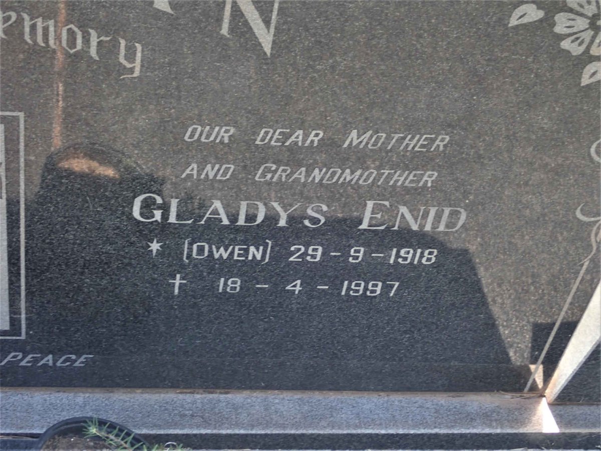 SCHOEMAN Hendrik N. 1903-1970 &amp; Gladys Enid OWEN 1918-1997