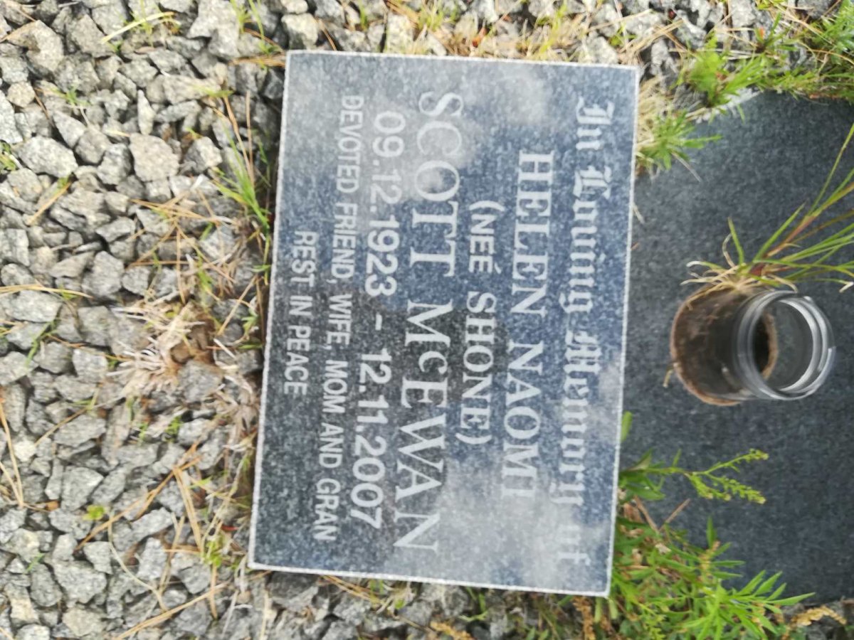 McEWAN Helen Naomi, SCOTT nee SHONE 1923-2007