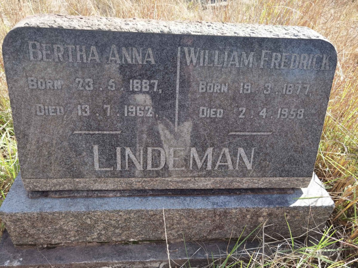 LINDEMAN William Frederick 1877-1958 &amp; Bertha Anna 1887-1962