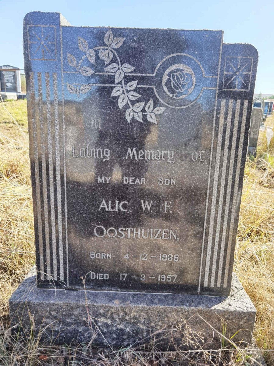 OOSTHUIZEN Alic W.F. 1936-1957