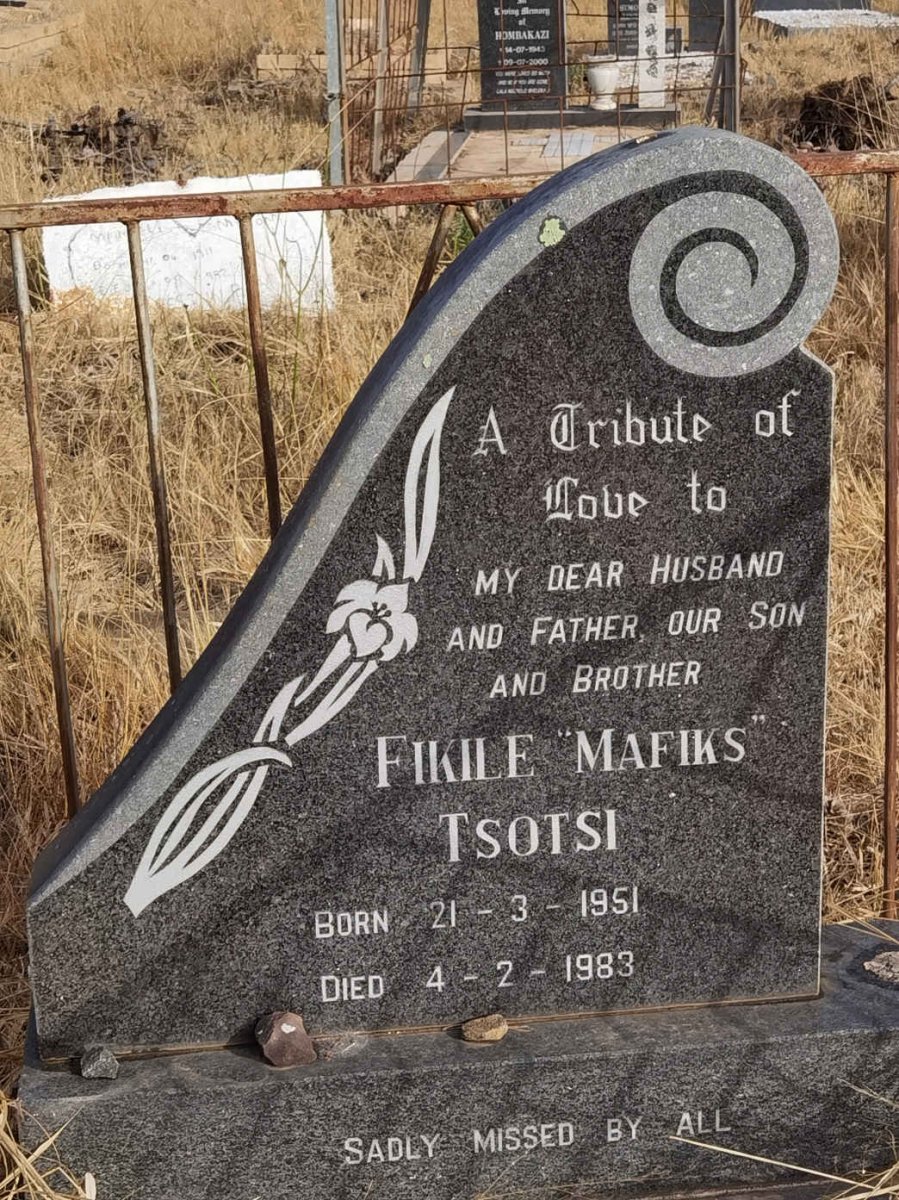 TSOTSI Fikile 1951-1983