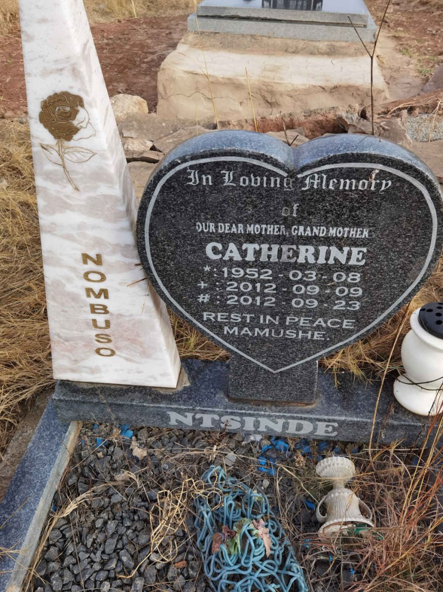 NUMBSO Catherine 1952-2012