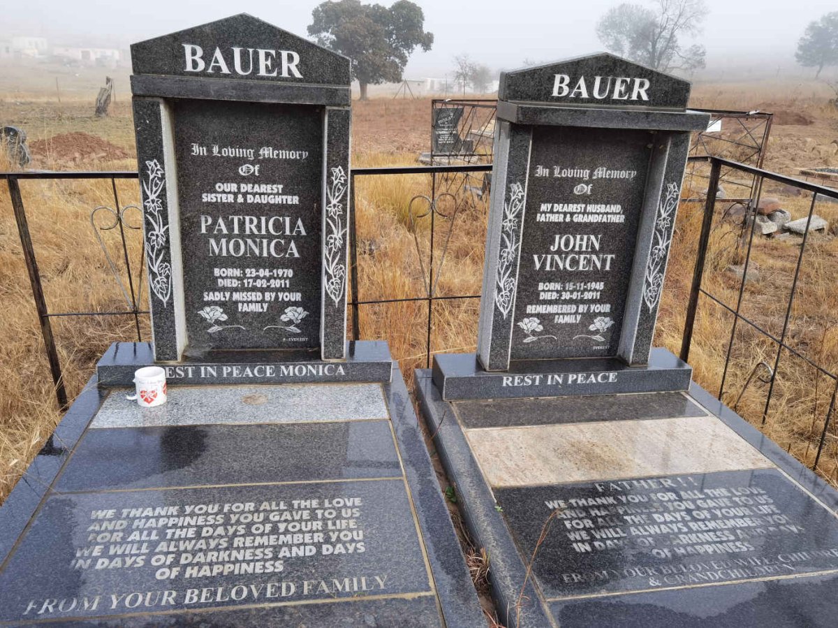 BAUER John Vincent 1945-2011 :: BAUER Patricia Monica 1970-2011
