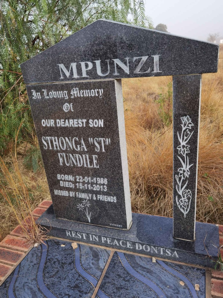 MPUNZI Sthonga Fundile 1986-2013