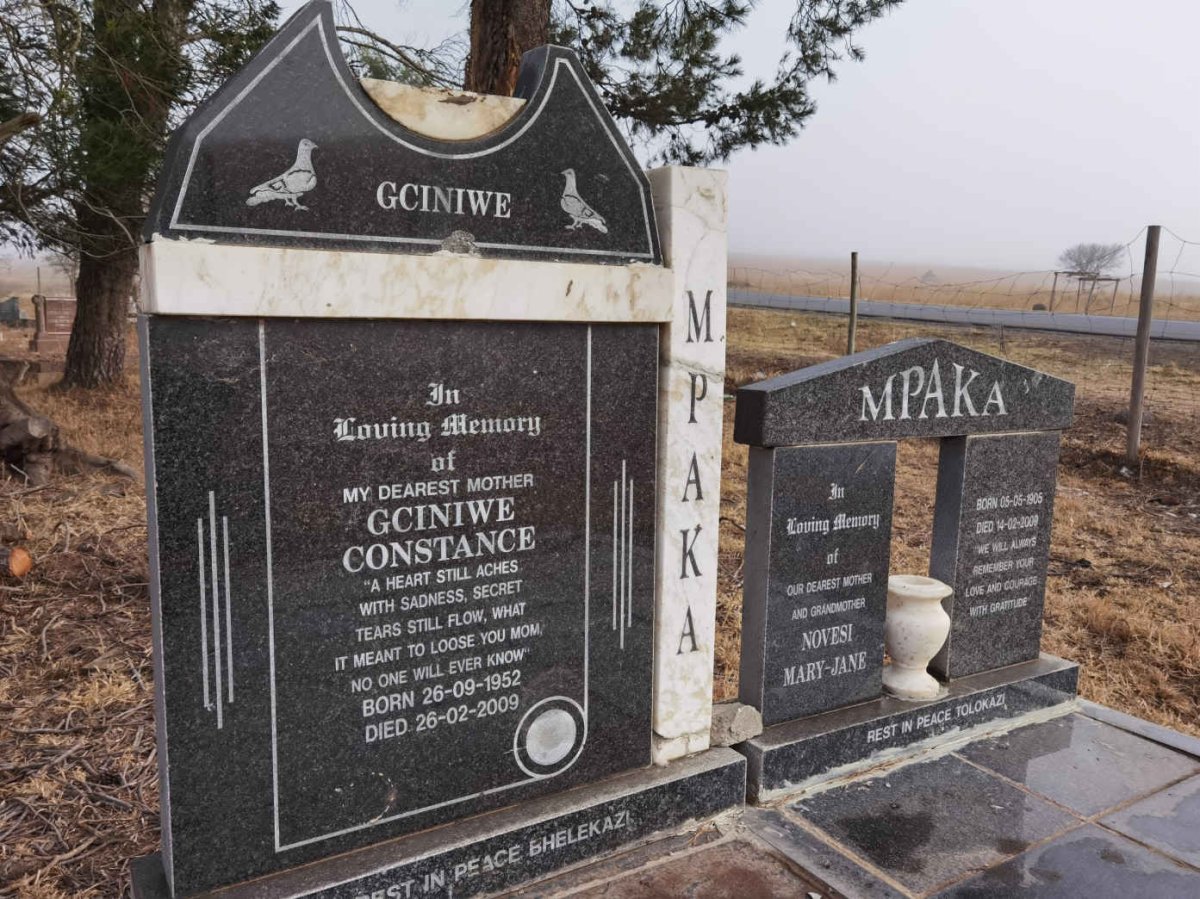 MPAKA Gciniwe Constance 1952-2009 :: MPAKA Novesi Mary-Jane 1905-2009
