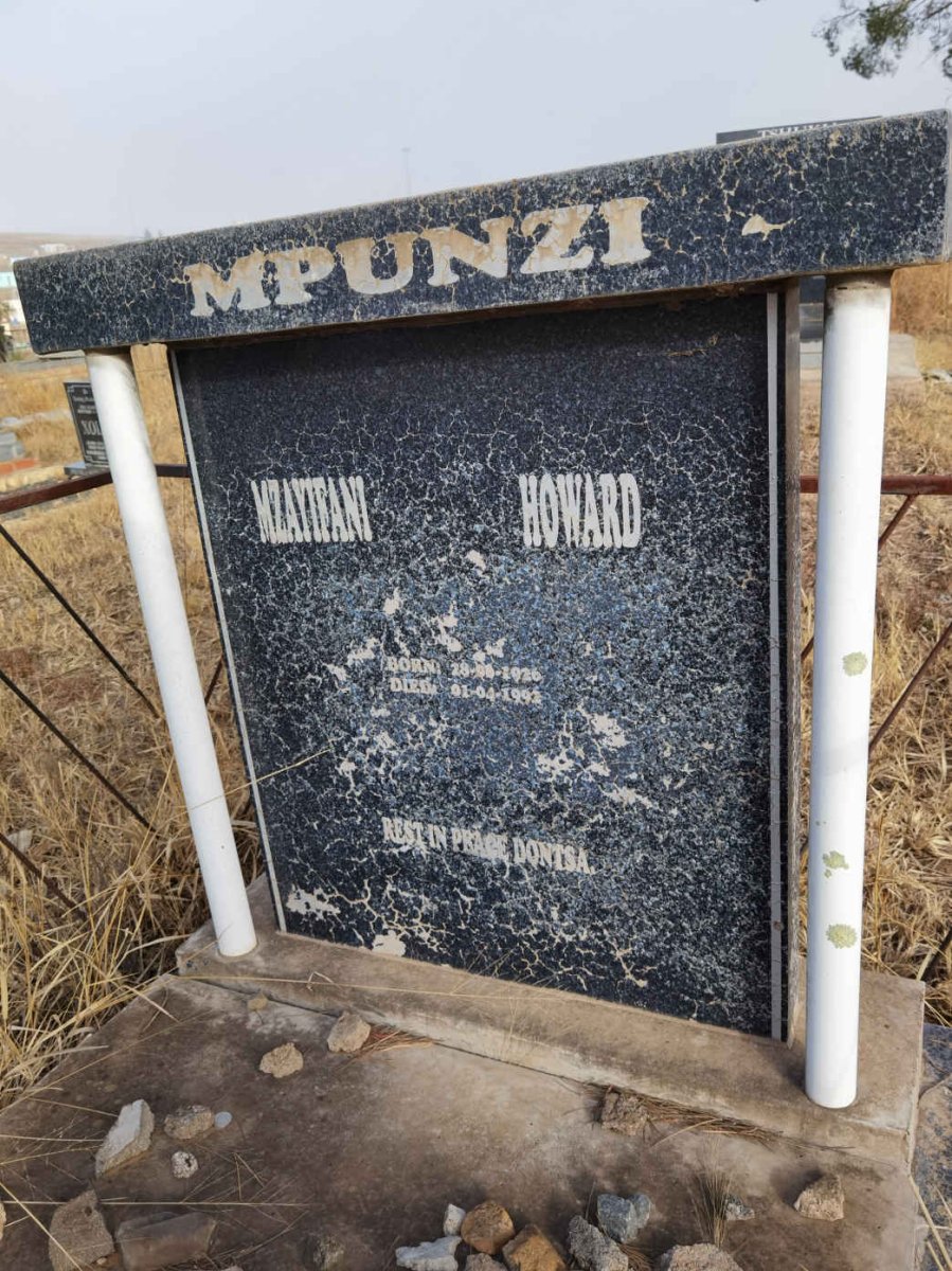 MPUNZI Mzayifani Howard 1926-1992