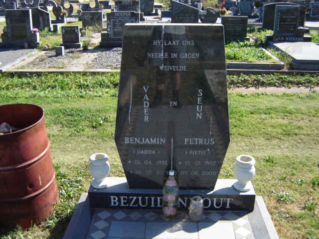 BEZUIDENHOUT Benjamin 1935-2004 :: BEZUIDENHOUT Petrus 1957-2000