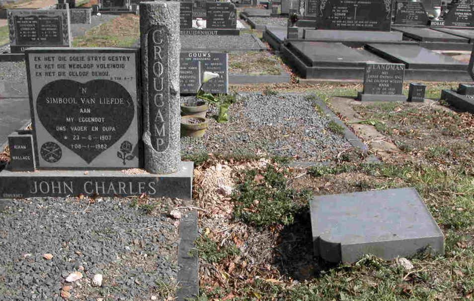 CROUCAMP John Charles 1907-1982