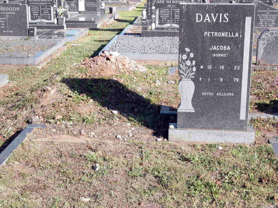 DAVIS Petronella Jacoba 1923-1979