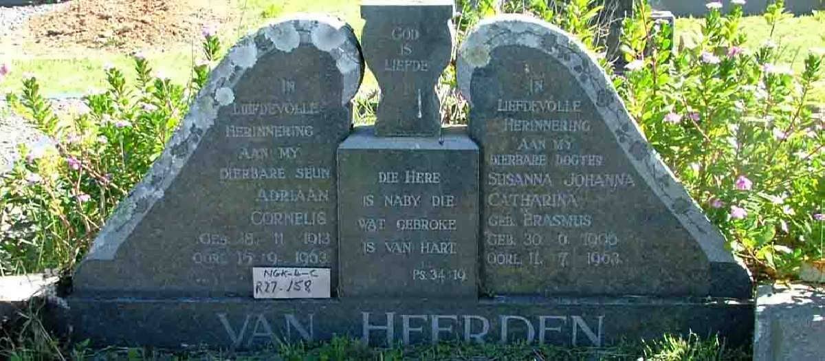 HEERDEN Susanna Johanna Catharina, van nee ERASMUS 1906-1963 :: VAN HEERDEN Adriaan Cornelis 1913-1963