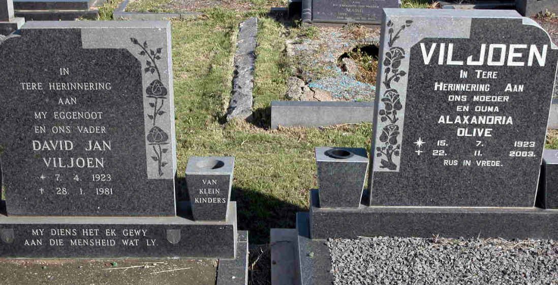 VILJOEN David Jan 1923-1981 &amp; Alaxandria Olive 1923-2003