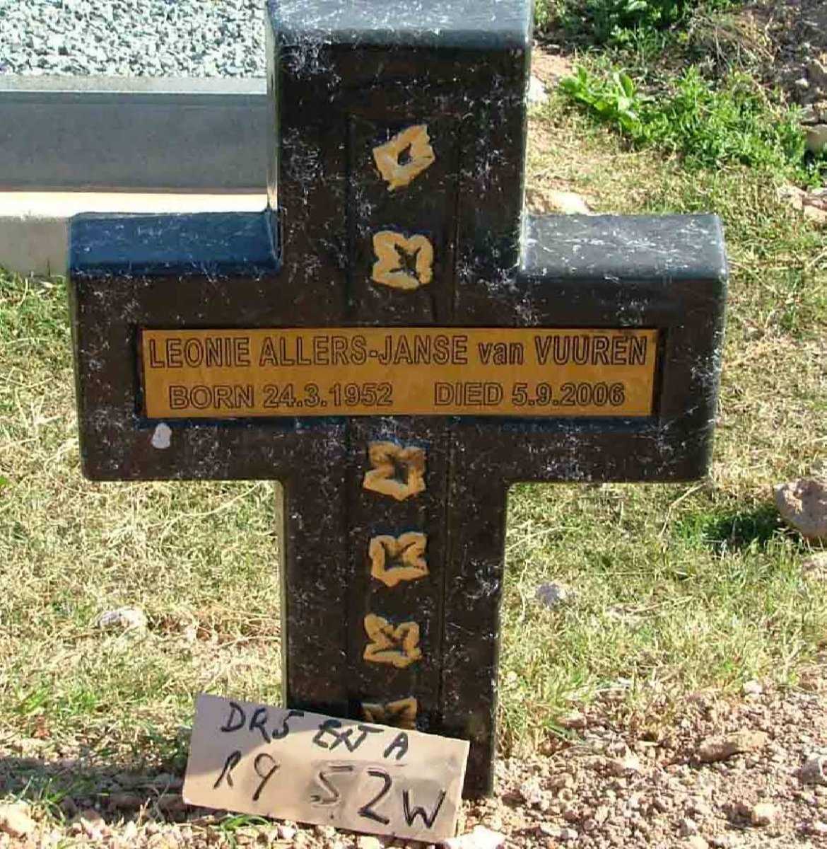 VUUREN Leonie Allers, Janse van 1952-2006