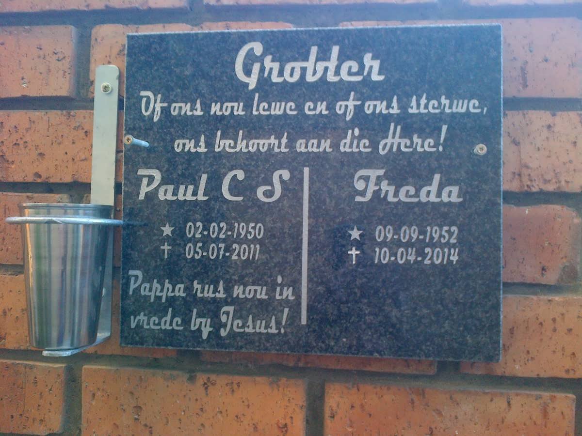 GROBLER Paul C.S. 1950-2011 &amp; Freda 1952-2014