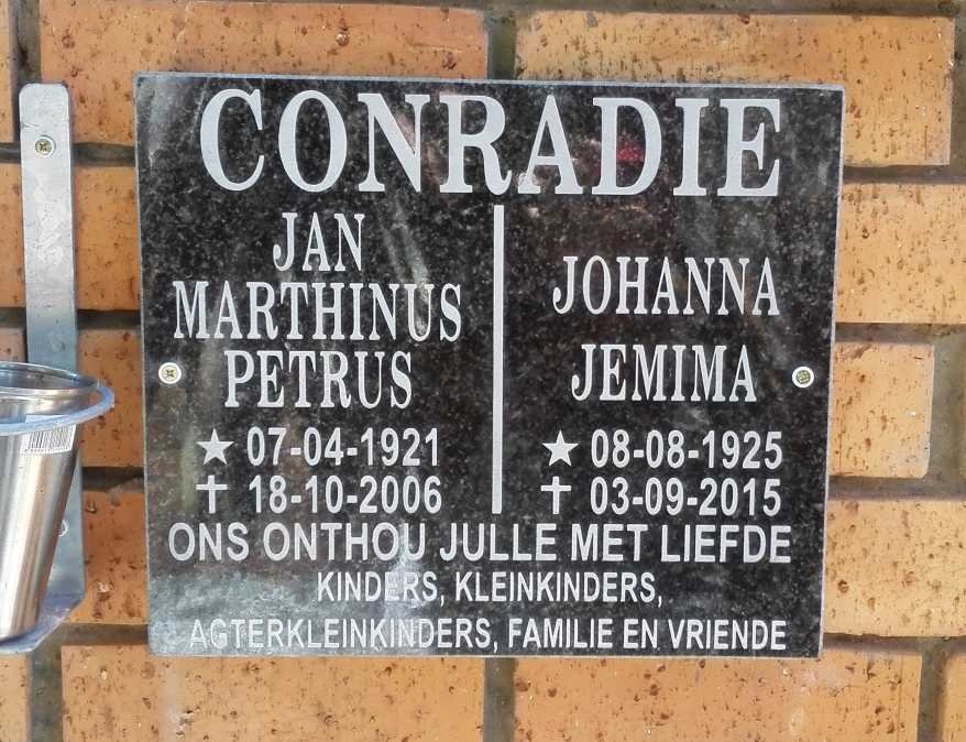 CONRADIE Jan Marthinus Petrus 1921-2006 &amp; Johanna Jemima MULLER 1925-2015