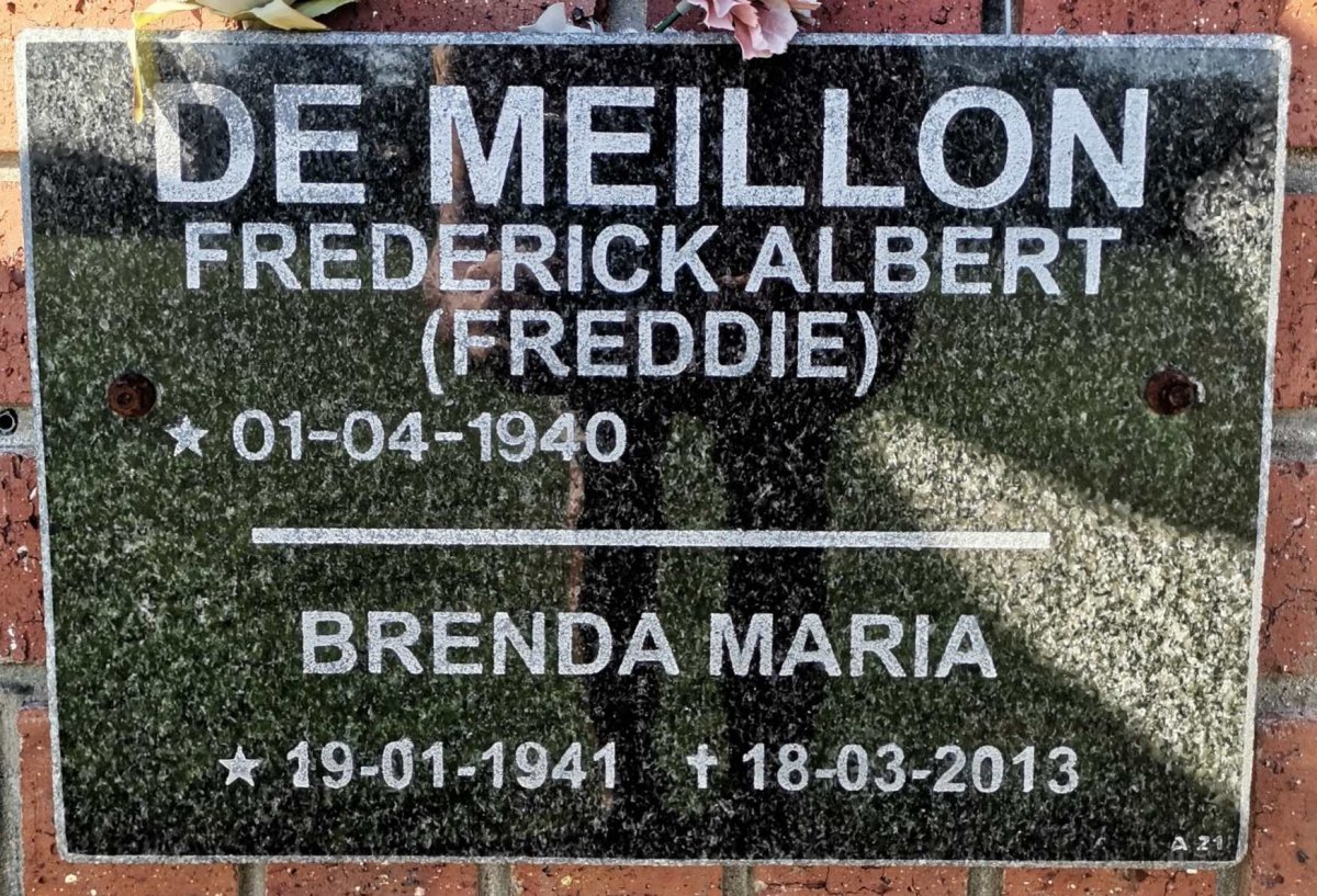 MEILLON Frederick Albert, de 1940- &amp; Brenda Maria 1941-2013